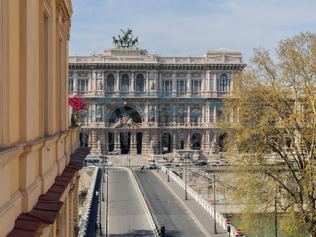 Appartamento in affitto di 170 m² in Via Giuseppe Zanardelli