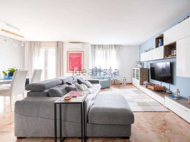 Appartamento in affitto di 170 m² in Via Monte San Calogero, 5