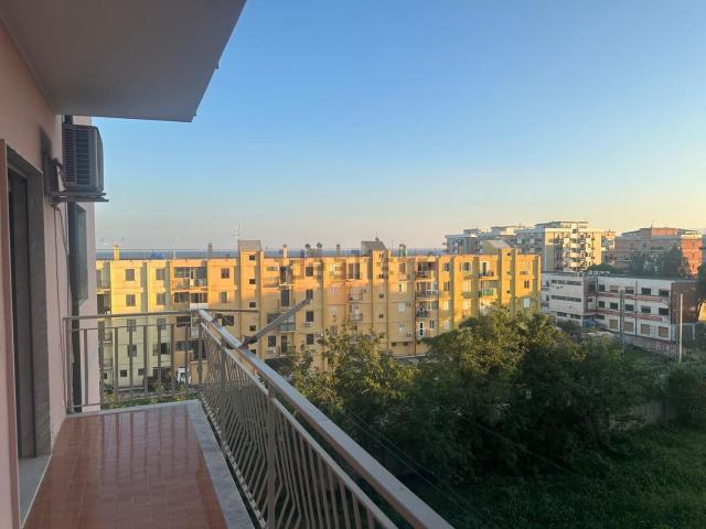 Appartamento in affitto di 170 m² in Via Marcantonio Colonna
