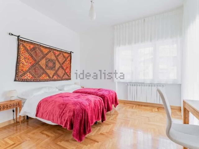 Appartamento in affitto di 170 m² in Via Vittorio Polacco, 81