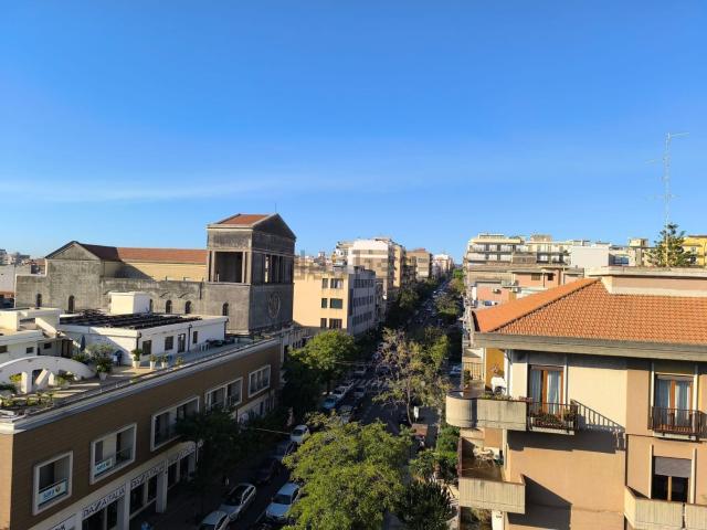 Appartamento in affitto di 171 m² in Viale Mario Rapisardi, 70