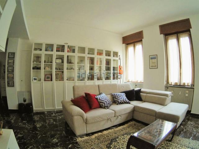 Appartamento in affitto di 173 m² in Viale Certosa, 25