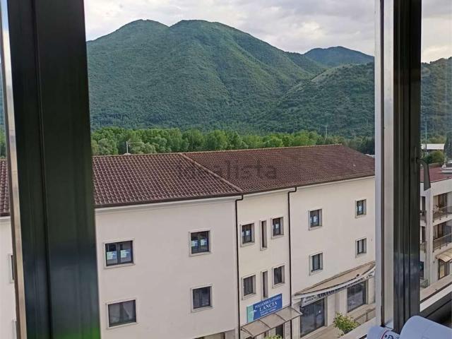 Appartamento in affitto di 174 m²