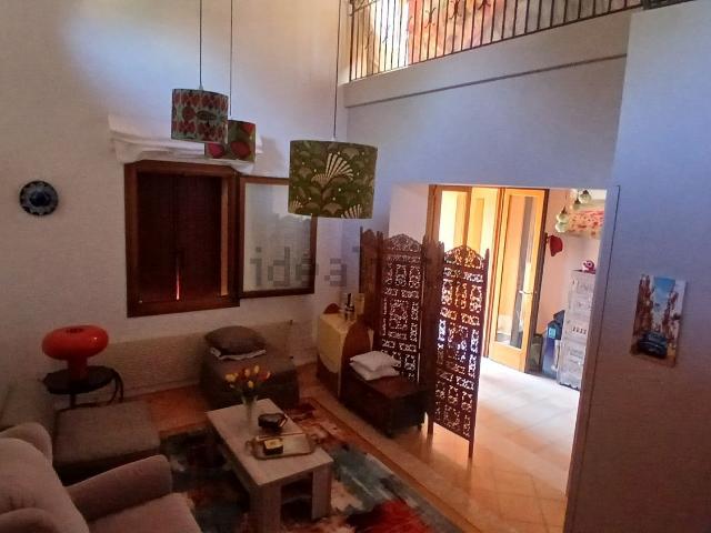 Appartamento in affitto di 175 m² in Via Cà Falier