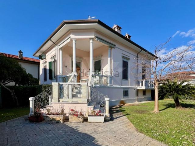 Appartamento in affitto di 180 m²