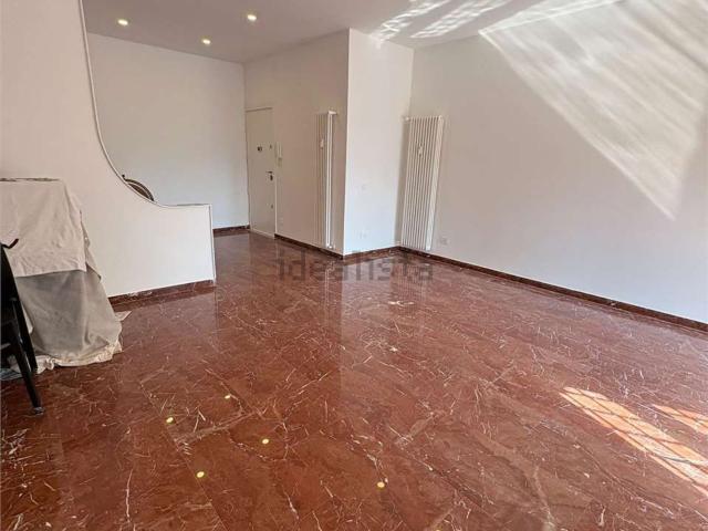 Appartamento in affitto di 180 m²
