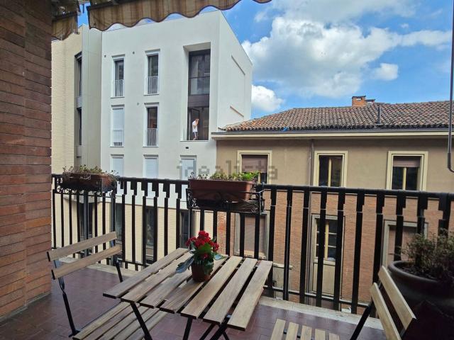 Appartamento in affitto di 180 m² in Via Gabriele Chiabrera, 44