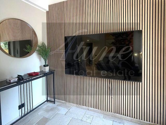 Appartamento in affitto di 180 m² in Via Gradoli, 14