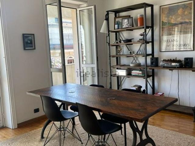 Appartamento in affitto di 180 m² in Via Lecco, 22