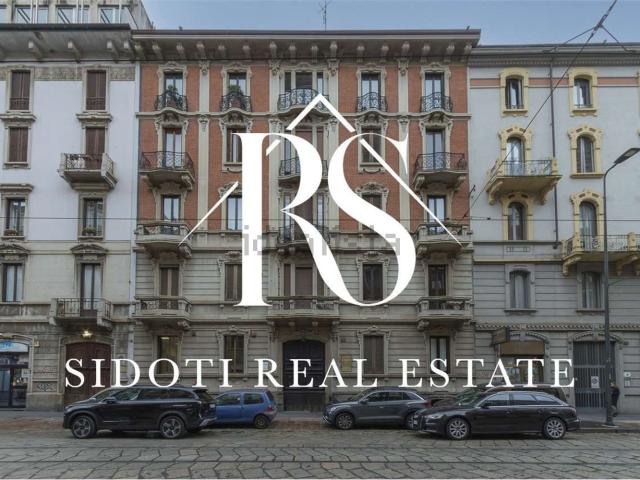Appartamento in affitto di 180 m² in Via Luigi Settembrini, 52