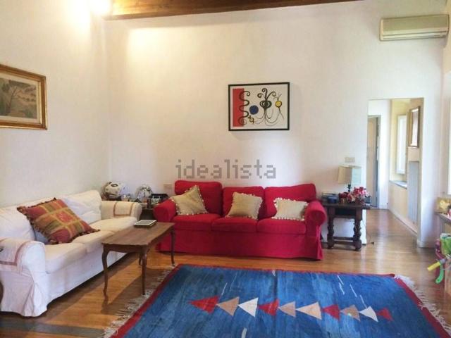 Appartamento in affitto di 180 m² in Via San Martino alla Palma, 14