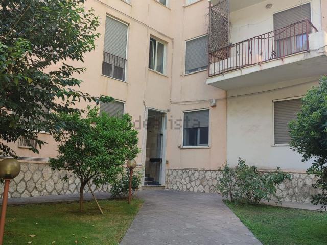 Appartamento in affitto di 180 m² in Viale Luigi Merello