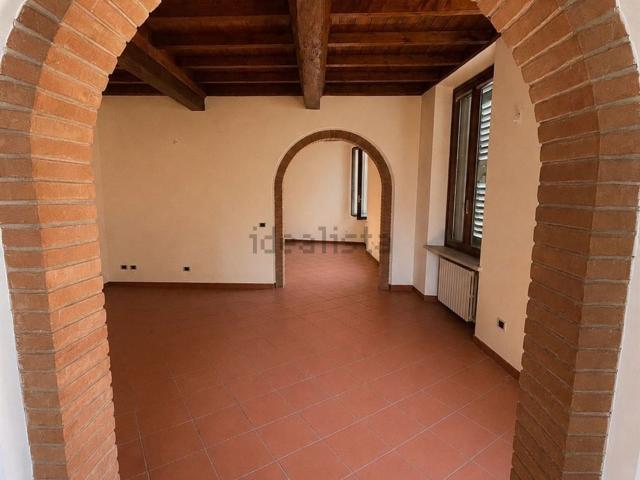 Appartamento in affitto di 180 m² in Piazza San Francesco d&apos Assisi