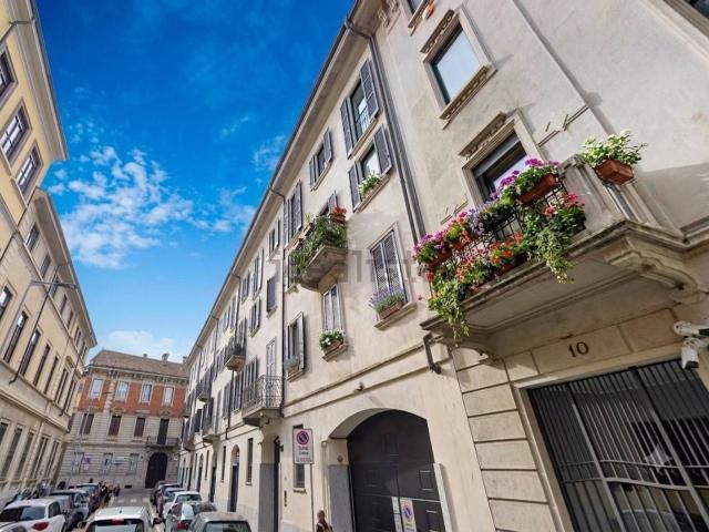 Appartamento in affitto di 185 m² in Via Sant&apos Orsola, 10