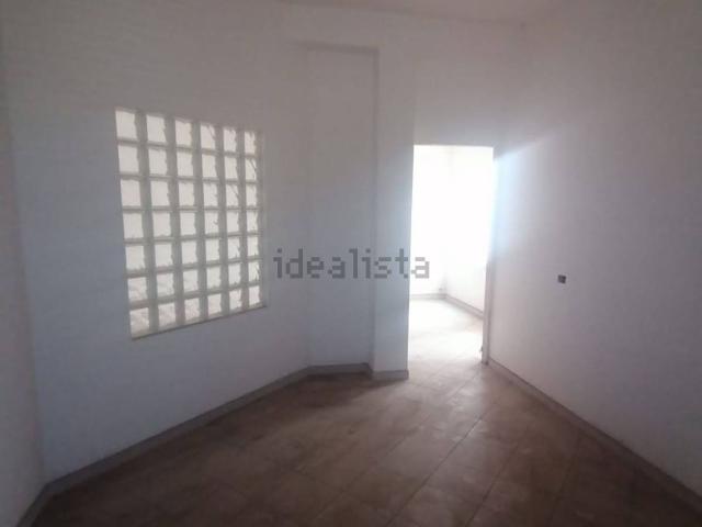 Appartamento in affitto di 185 m² in Corso Messina, 86