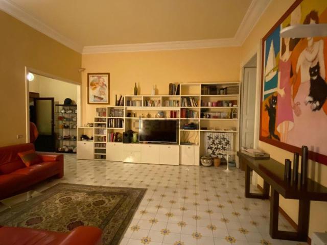 Appartamento in affitto di 185 m² in Piazza Amedeo