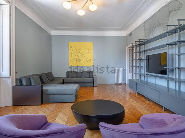 Appartamento in affitto di 186 m² in Via Marcona
