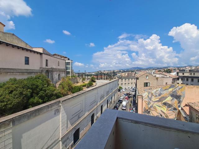 Appartamento in affitto di 190 m² in Corso Giuseppe Mazzini