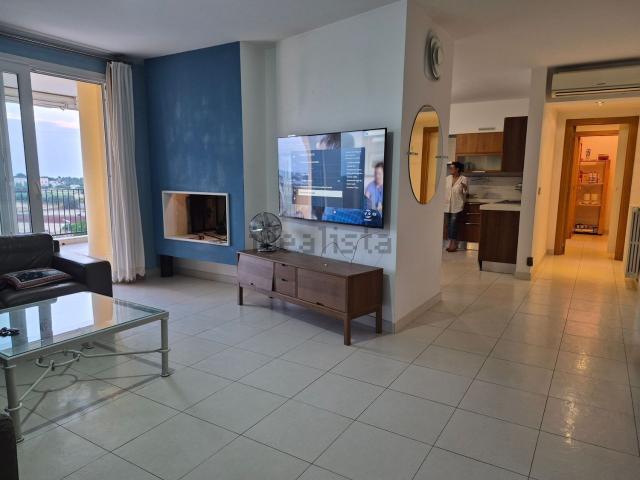 Appartamento in affitto di 195 m² in Via Giuseppe Verdi