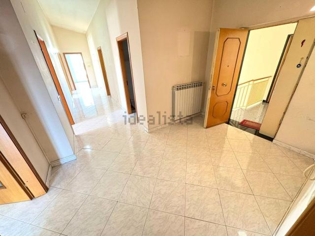 Appartamento in affitto di 195 m² in Via Innamorati, 151