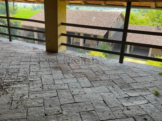 Appartamento in affitto di 200 m²