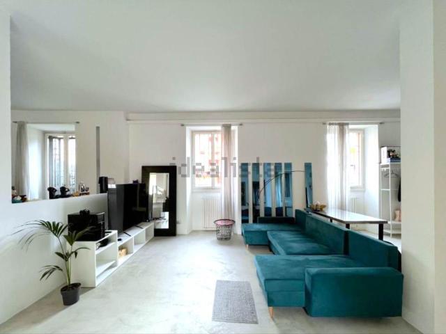 Appartamento in affitto di 200 m²