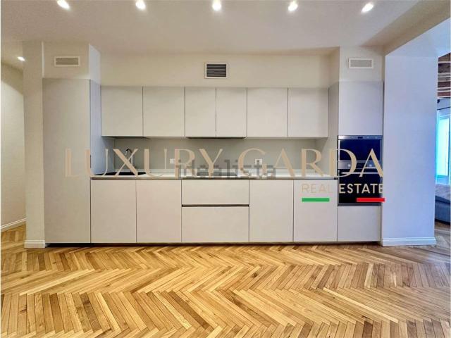 Appartamento in affitto di 200 m² in Via A. Gramsci, 5