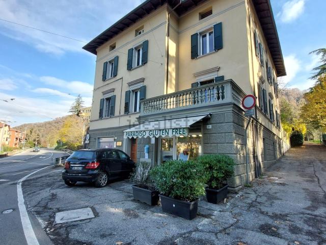 Appartamento in affitto di 200 m² in Via Porrettana, 177