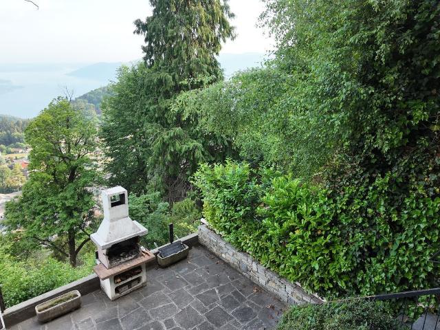 Appartamento in affitto di 200 m² in Via Panoramica, 7
