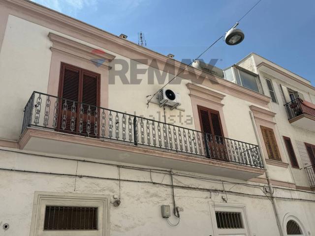 Appartamento in affitto di 207 m² in Corso Roma, 235