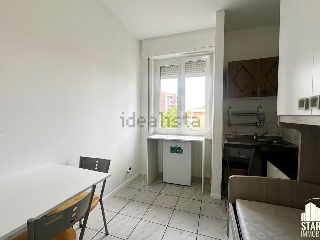 Appartamento in affitto di 20 m² in Via Francesco Cavezzali, 11