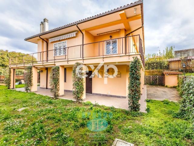 Appartamento in affitto di 210 m²