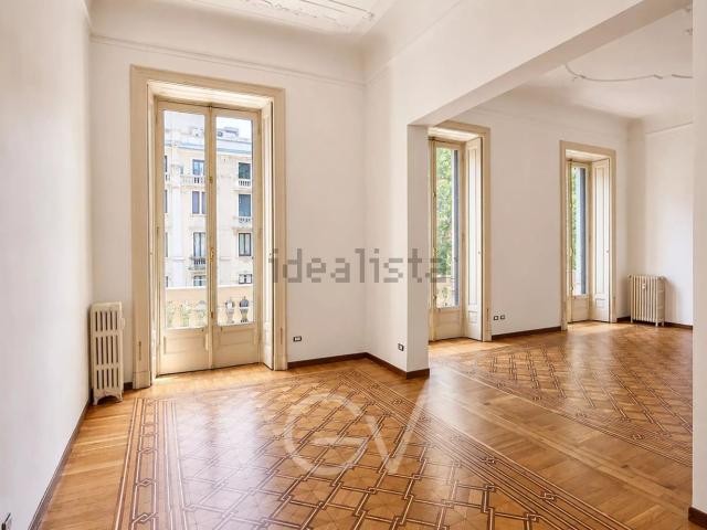 Appartamento in affitto di 218 m² in Viale Premuda