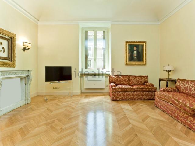 Appartamento in affitto di 220 m² in Via Crescenzio