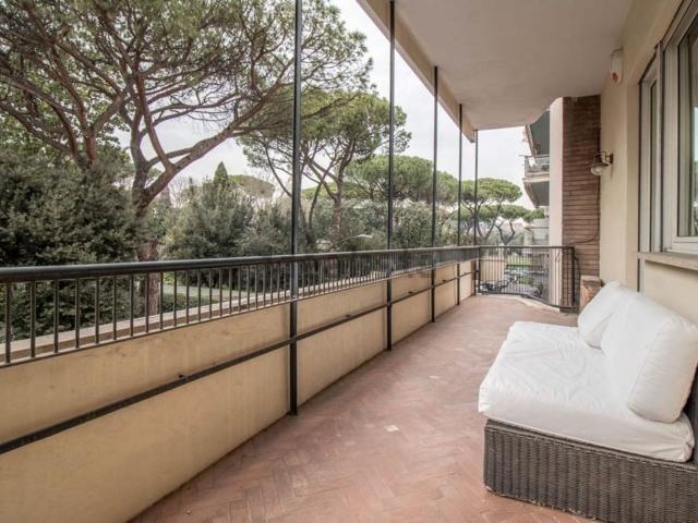 Appartamento in affitto di 220 m² in Via della Fonte di Fauno