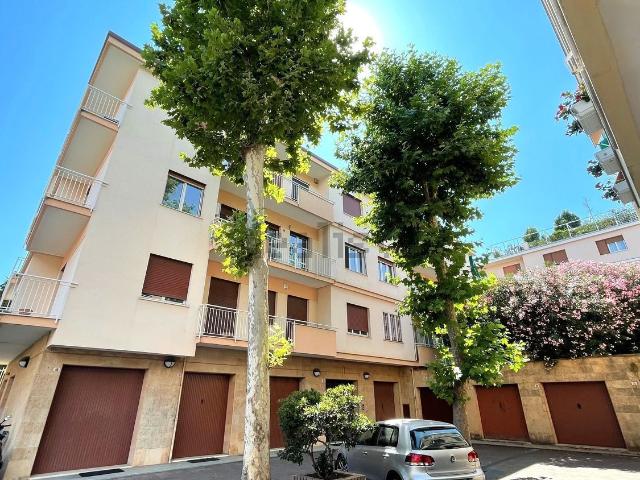 Appartamento in affitto di 220 m² in Via Luigi Pirandello