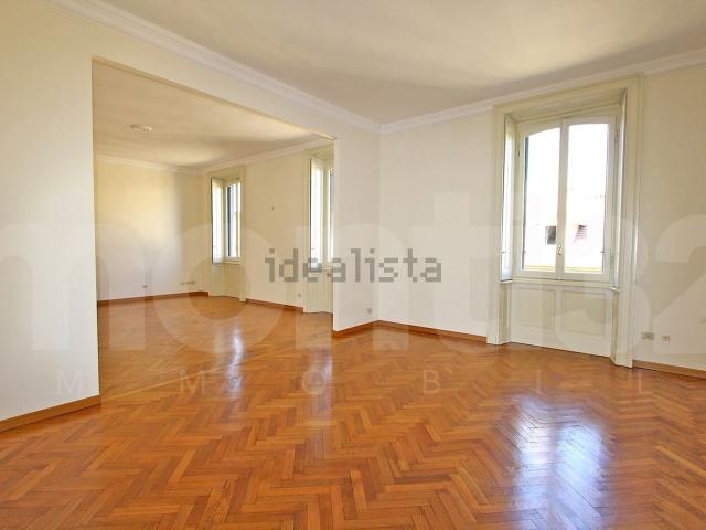Appartamento in affitto di 220 m² in Via Palestro