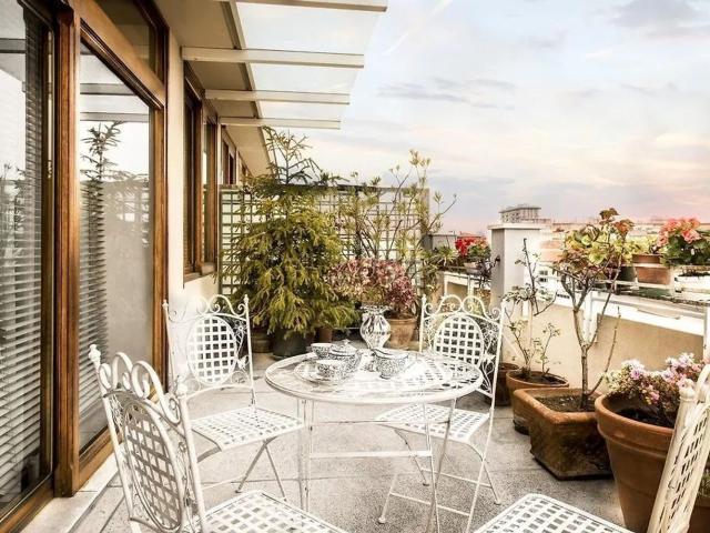 Appartamento in affitto di 220 m² in Via Piave