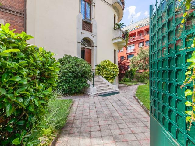 Appartamento in affitto di 225 m² in Via Domenico Cimarosa, 20