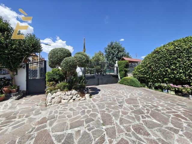 Appartamento in affitto di 240 m² in Via Vicinale Masseria, 222