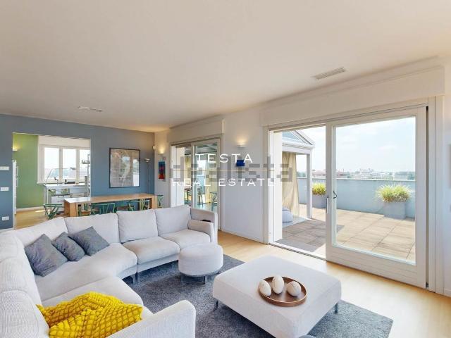 Appartamento in affitto di 250 m² in Via Postporta, 2