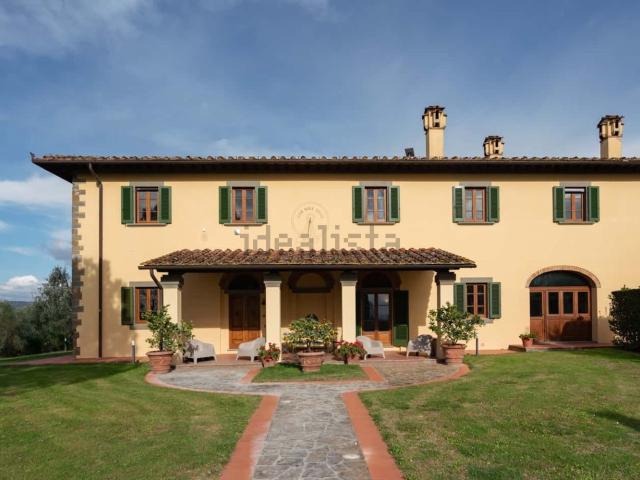 Appartamento in affitto di 250 m² in Via Piagge, 19