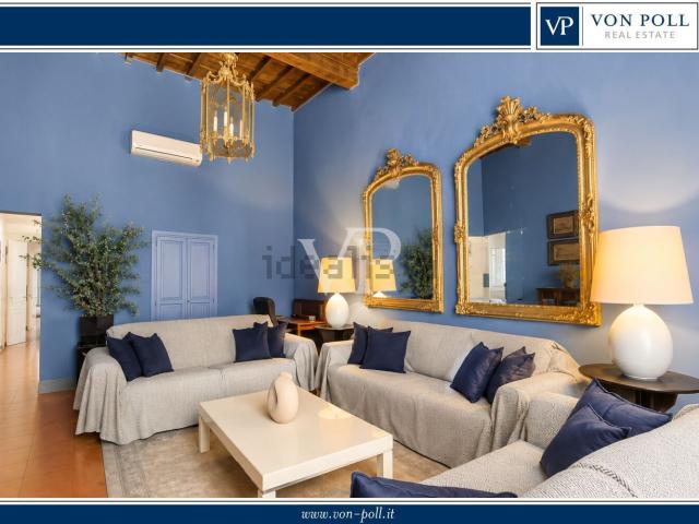 Appartamento in affitto di 255 m² in Via Trieste, 55