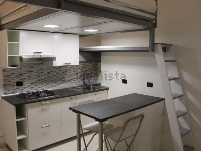 Appartamento in affitto di 25 m² in Via Antonio Tolomeo Trivulzio, 14
