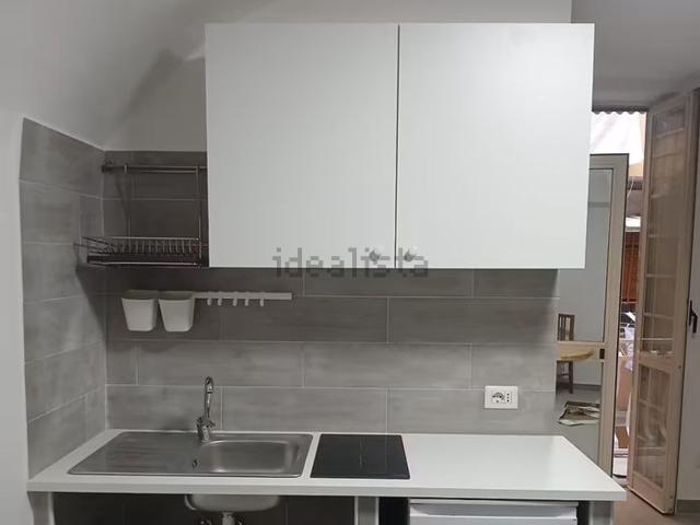 Appartamento in affitto di 25 m² in Via Antonio Villari