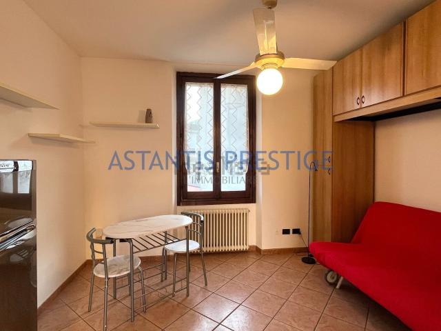 Appartamento in affitto di 25 m² in Via Luigi Porro Lambertenghi, 3
