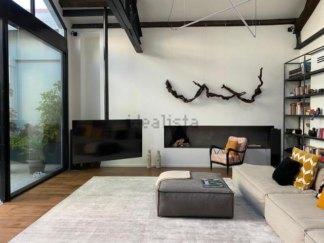 Appartamento in affitto di 260 m² in Via Mecenate, 76