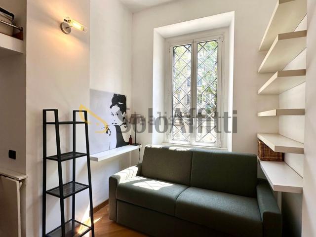 Appartamento in affitto di 28 m² in Via Volterra, 14