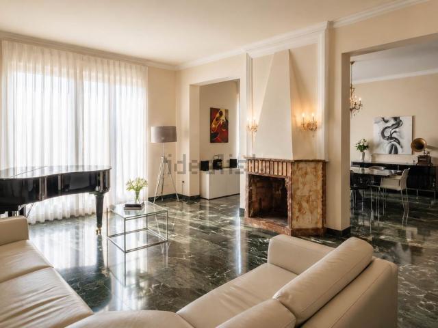 Appartamento in affitto di 294 m²