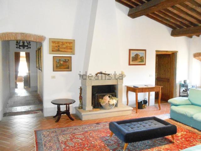 Appartamento in affitto di 300 m²